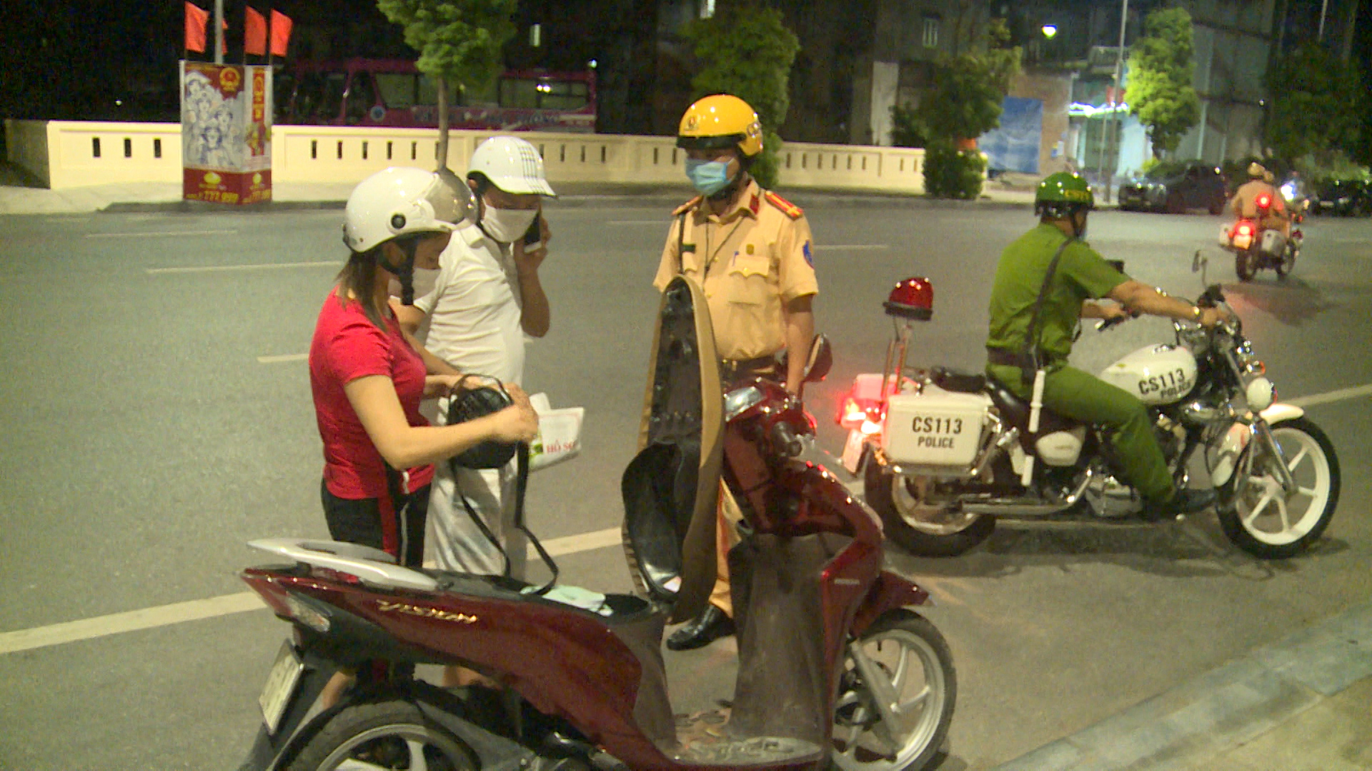 Công an quận Hồng Bàng: Xử lý 20 đối tượng lạng lách, đánh võng